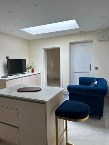 Cozycorner 2 Bed in Egham Heathrow Windsor — hotel in Egham