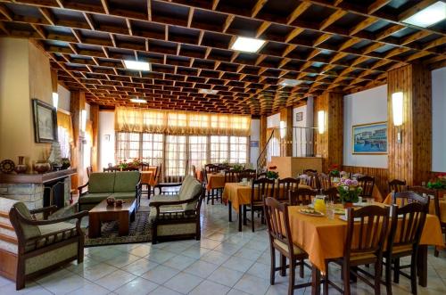 Izela Hotel in Volos, Greece