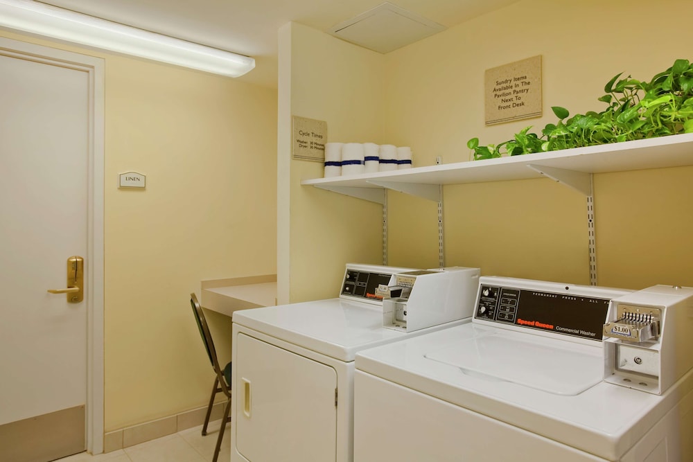 Hilton Garden Inn Islip MacArthur Airport - photo 21