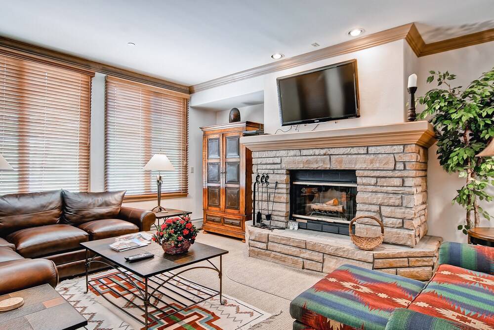 Highlands Slopeside by East West Hospitality - photo 222