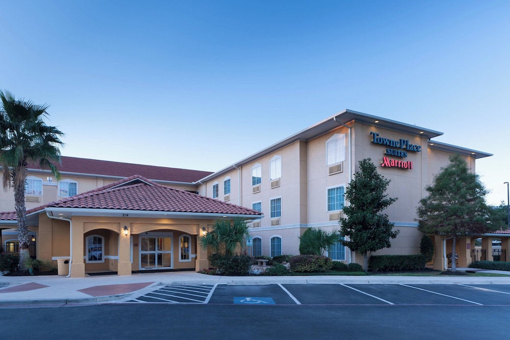 TownePlace Suites by Marriott San Antonio Airport - photo 26