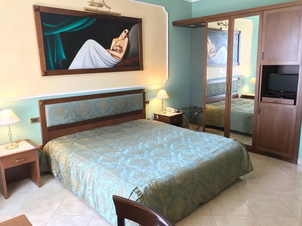 Hotel Parco Vesevus — Boscotrecase — photo 4