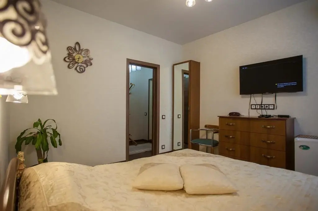 Gorlitsa Hotel — Unknown City — photo 2