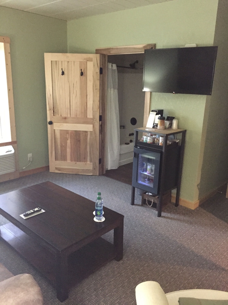 Roam Inn - photo 27