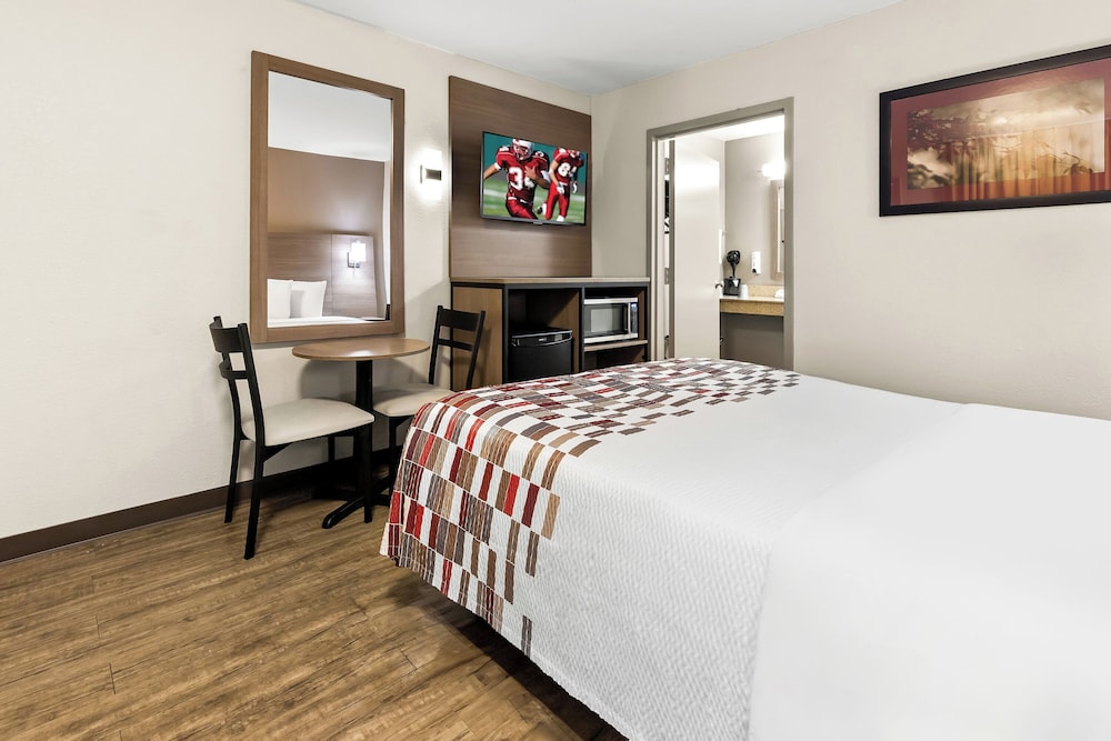 Red Roof Inn Rock Hill - photo 14