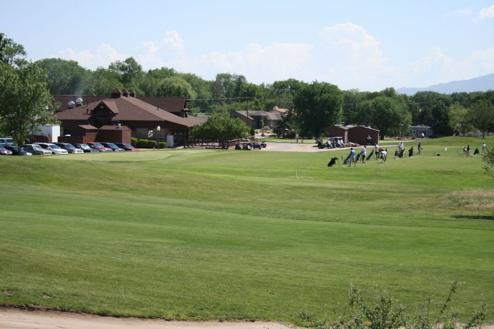 Antelope Hills Inn - photo 14