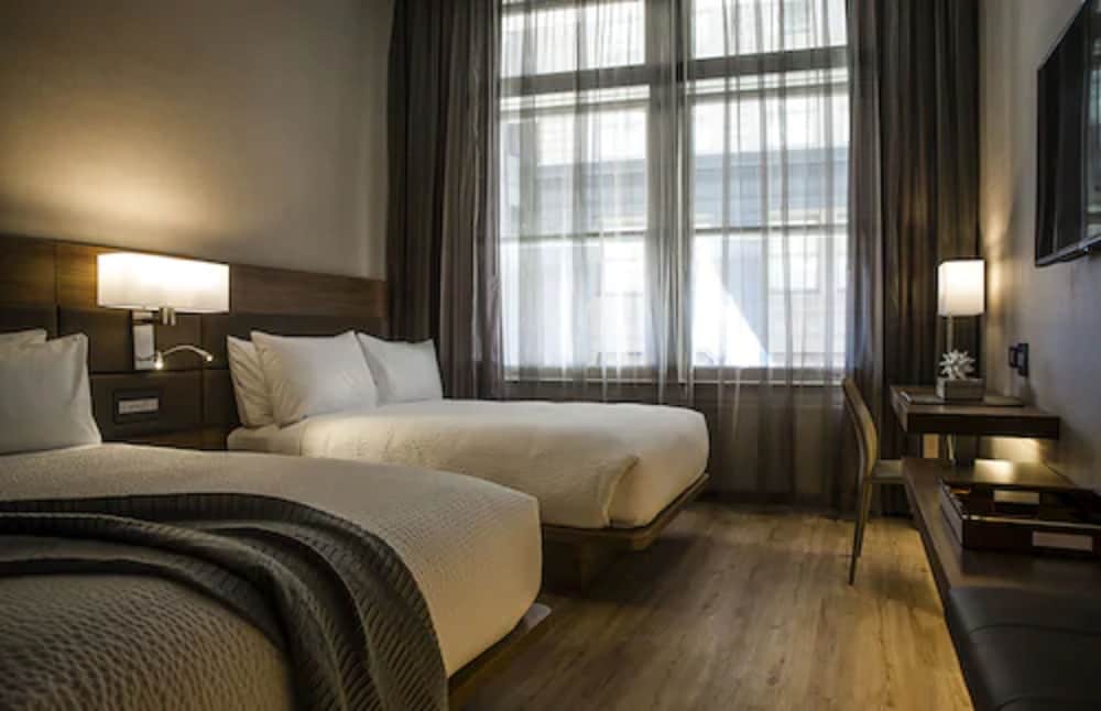 AC Hotel by Marriott New Orleans French Quarter - photo 25