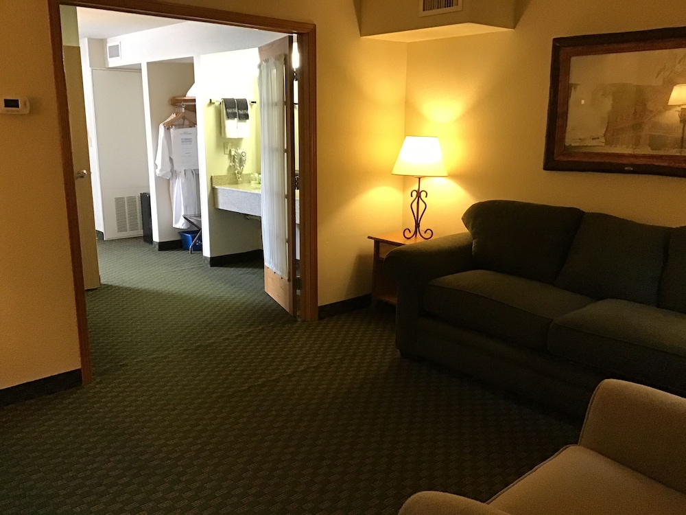 AmericInn by Wyndham Cody - photo 15