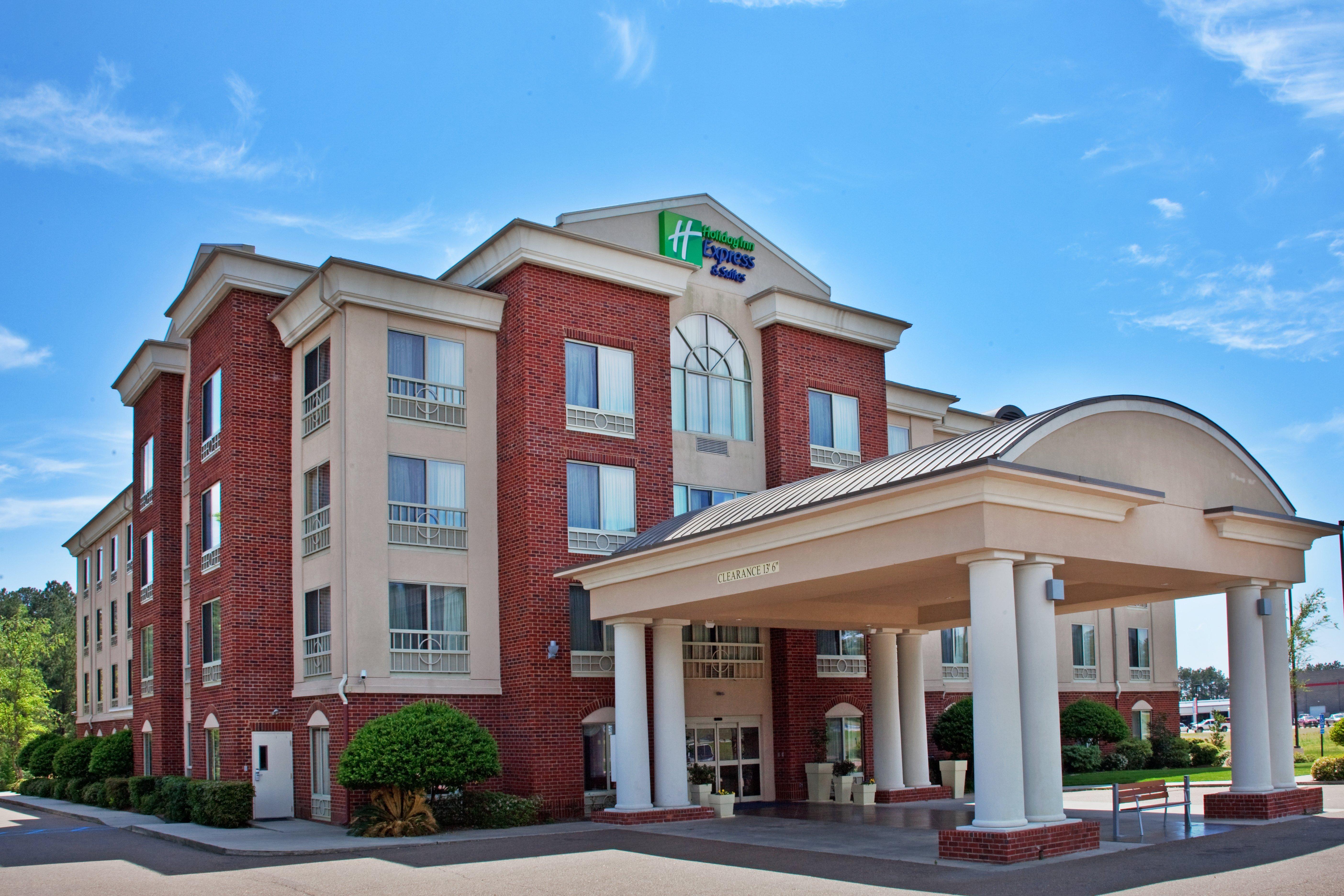 Holiday Inn Express & Suites W. Monroe an IHG Hotel - featured photo