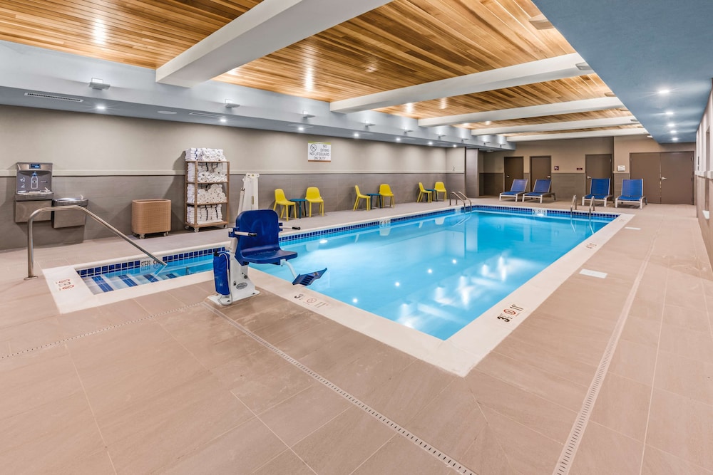 Home2 Suites by Hilton North Conway - photo 59