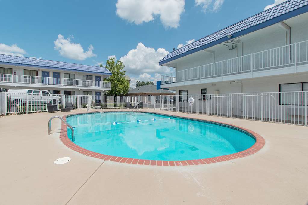 Motel 6 Norcross GA Atlanta Northeast - photo 10