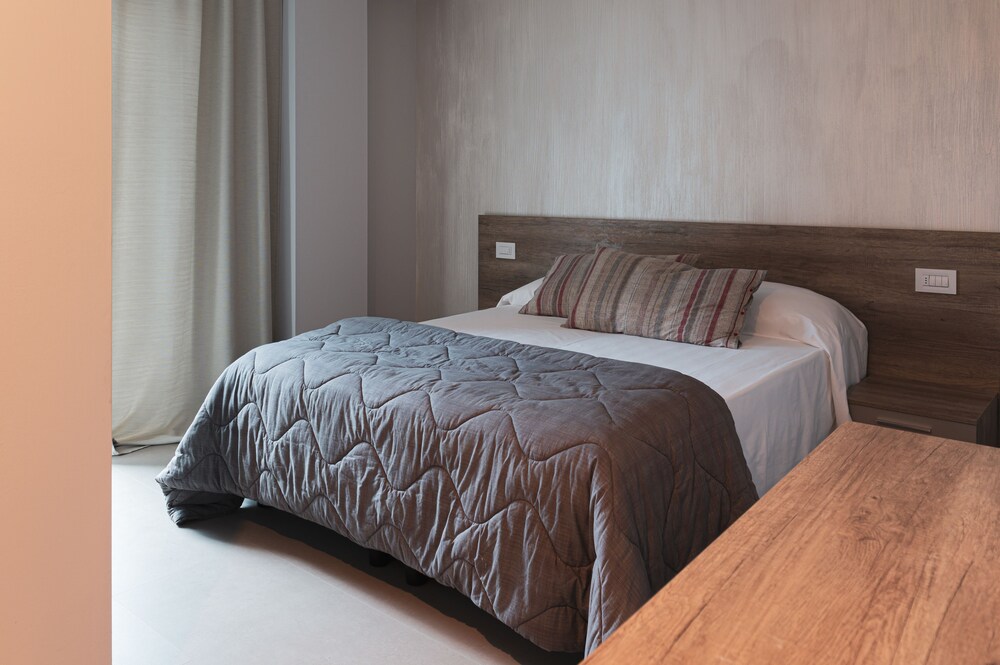 Civico 29 rooms in Peschiera Del Garda, Italy