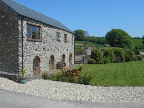 Shircombe Lodge Exmoor National Park — 4-Star Luxury Hotel in Dulverton, United Kingdom