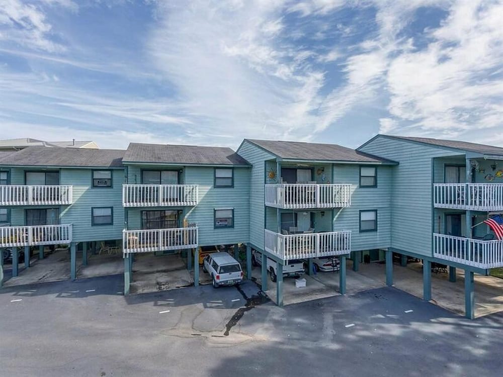 Bayview by RedAwning — 4-Star Luxury Hotel in Orange Beach, United States