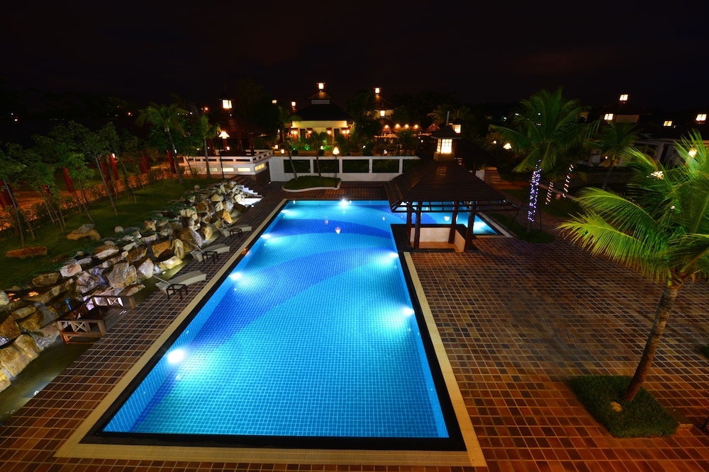 Thurizza Hotel - carbon neutral hotel in Nay Pyi Taw
