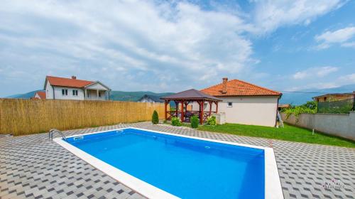 Holiday Home Simplicity — 4-Star Luxury Hotel in Mostar, Bosnia and Herzegovina