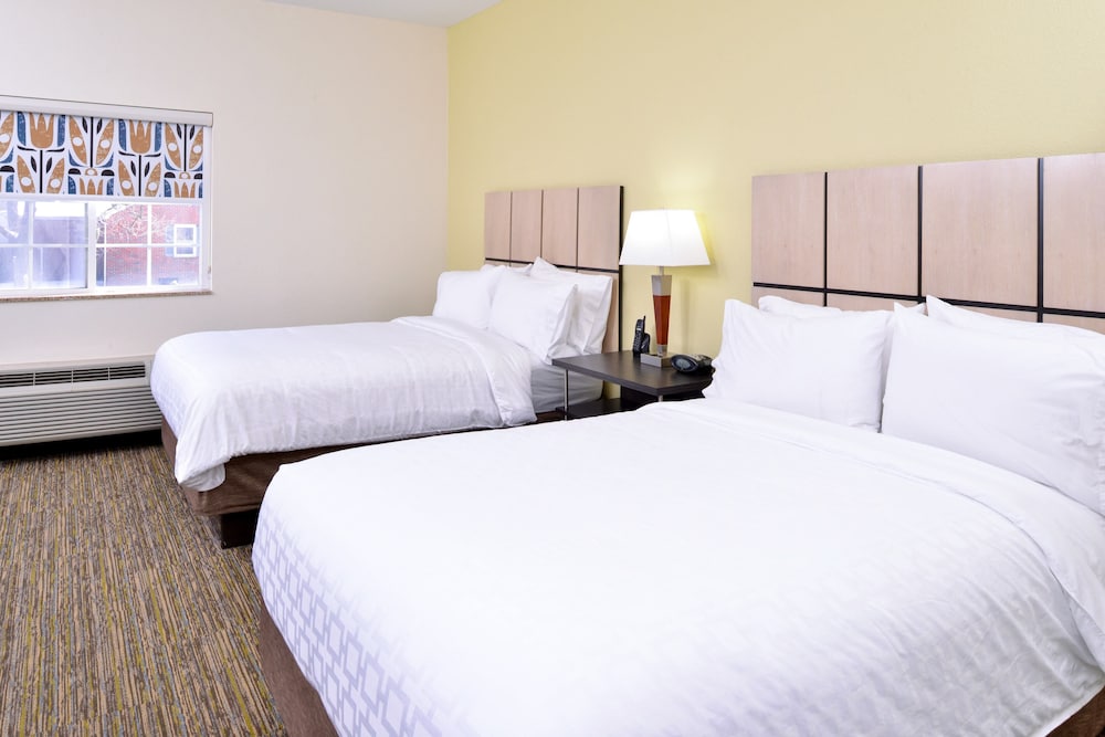 Candlewood Suites Winchester by IHG - photo 10