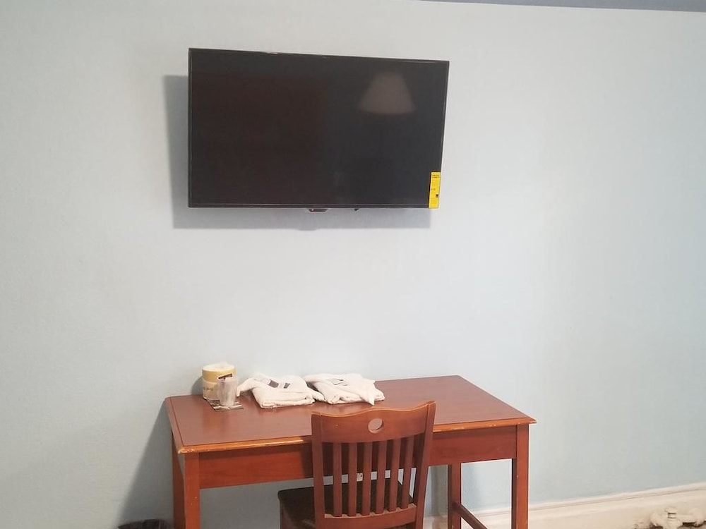 Page Hotel - photo 8