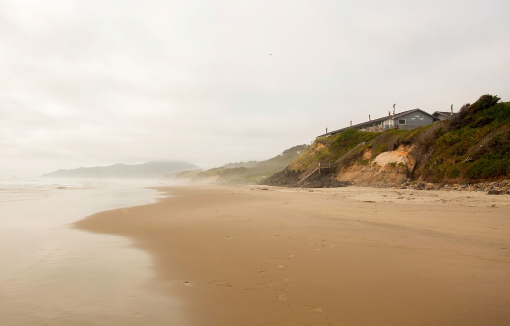 Moolack Shores Inn - photo 125