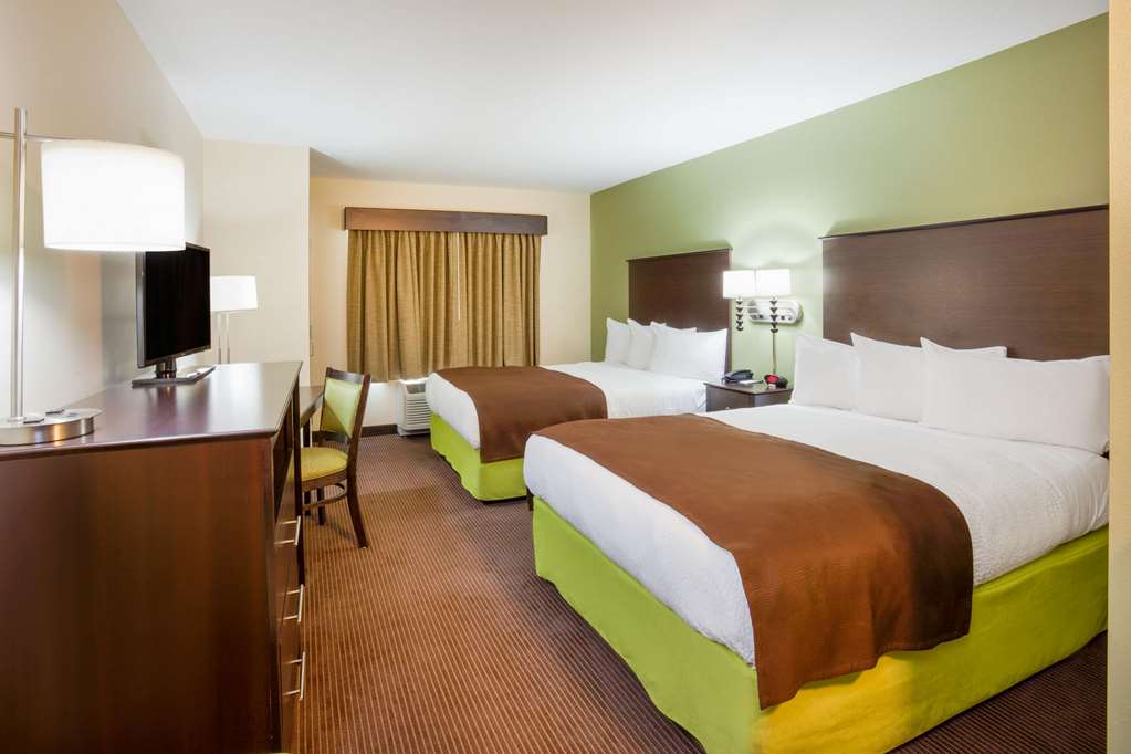 AmericInn by Wyndham Hartford SD - photo 9
