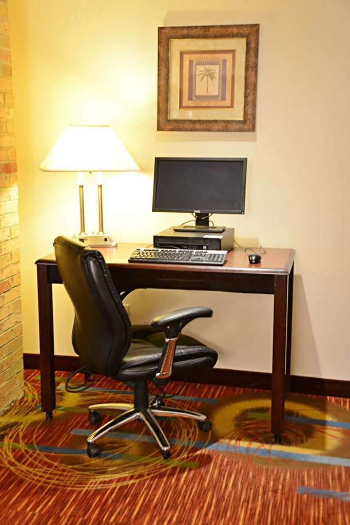Country Hearth Inn & Suites Kenton - photo 35