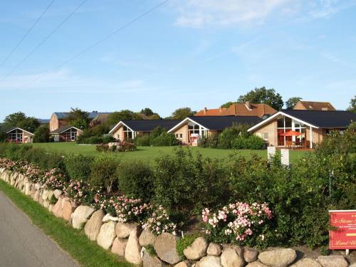 Haus an der Pferdekoppel C eingezäunt 130m — 4-Star Luxury Hotel in Fehmarn, Germany