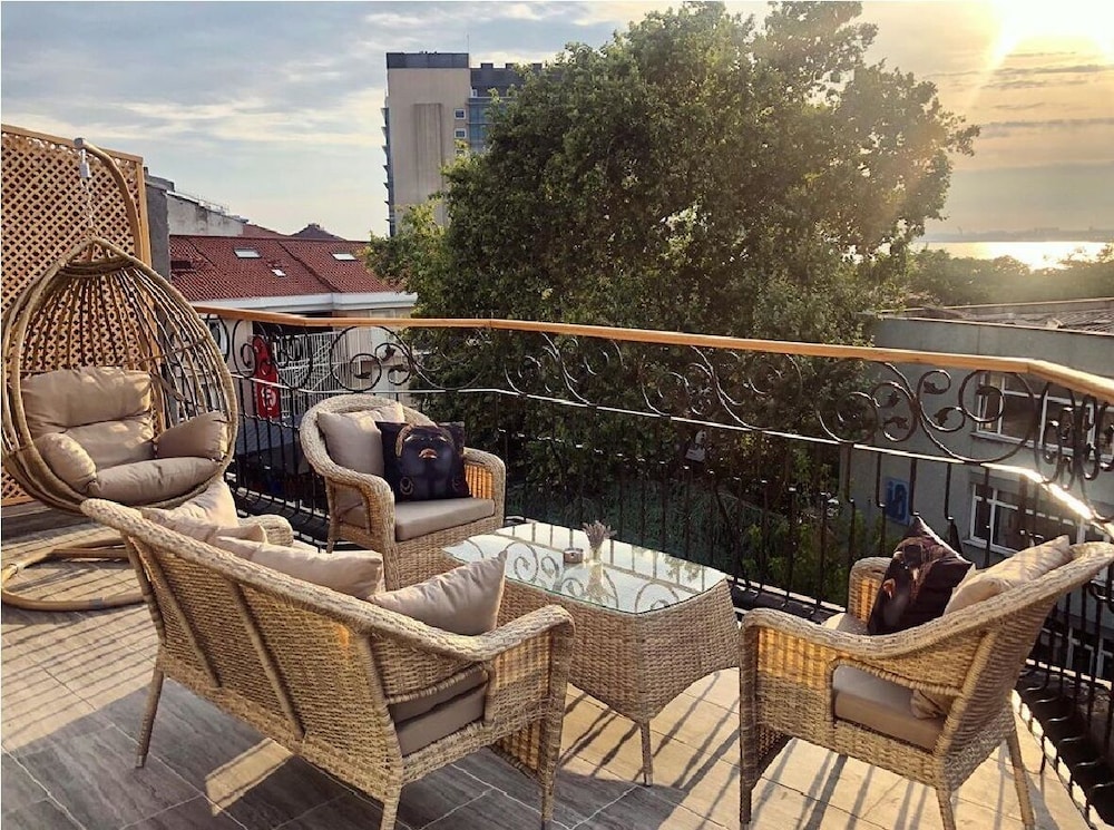 Redstone Hotel - last minute hotel in Istanbul
