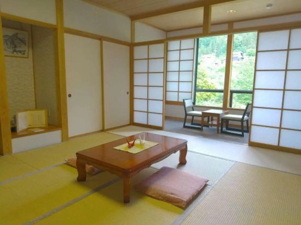 Kitano Tenman Onsen Gakumon No Yu in Nagano, Japan