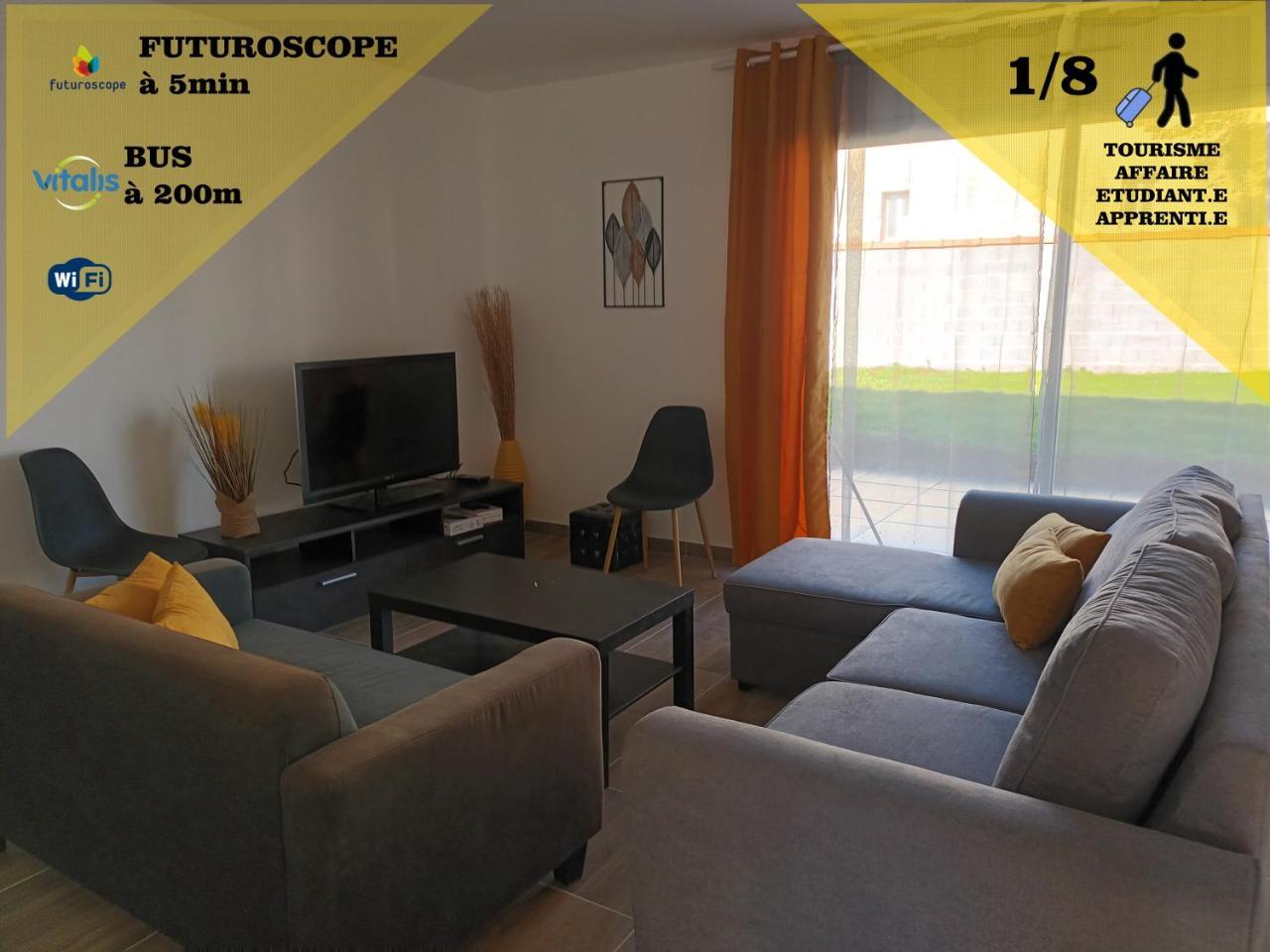 Maison Proche Futuroscope — 4-Star Luxury Hotel in Chasseneuil-Du-Poitou, France