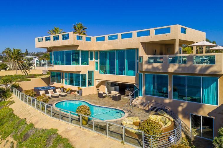 Celebrity Oceanfront Estate — La Jolla