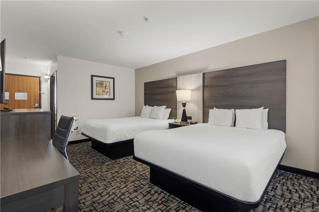 Best Western Crown Inn & Suites - photo 11
