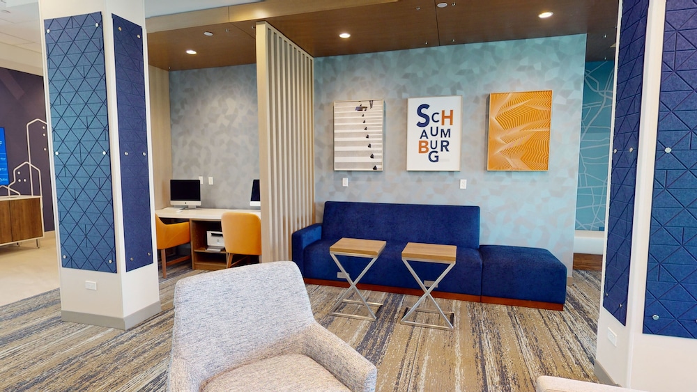 Holiday Inn Express & Suites Chicago Schaumburg an IHG Hotel - photo 81