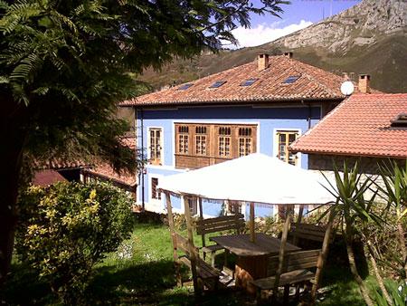La Tiendona Hotel Cangas De Onis in Cangas De Onis, Spain