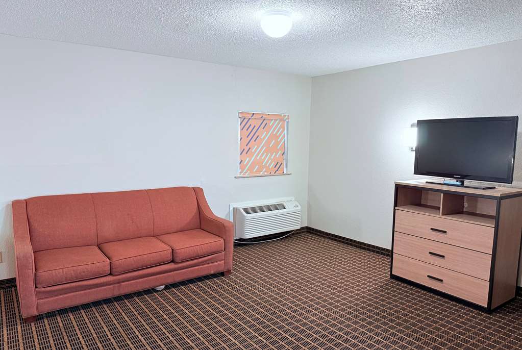 Days Inn by Wyndham San Antonio Morgan's Wonderland IH 35 N - photo 14