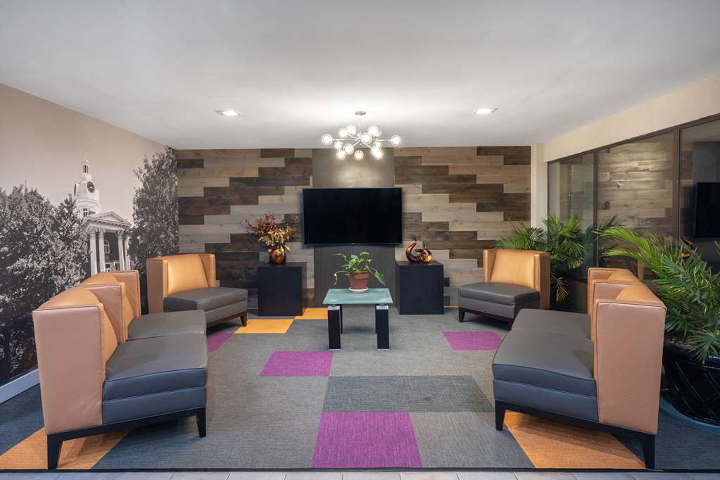 Baymont by Wyndham Murfreesboro - photo 6