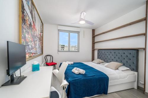 NEW Central Juan Les Pins Apt Beach Restaurants — 4-Star Luxury Hotel in Antibes, France