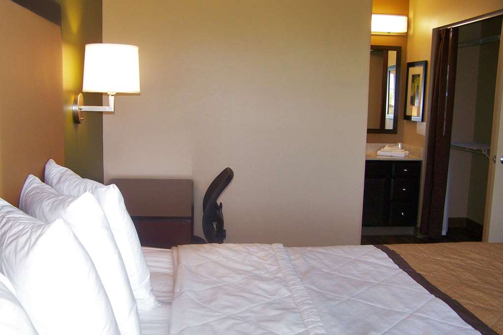 Extended Stay America Suites Memphis Wolfchase Galleria - photo 27