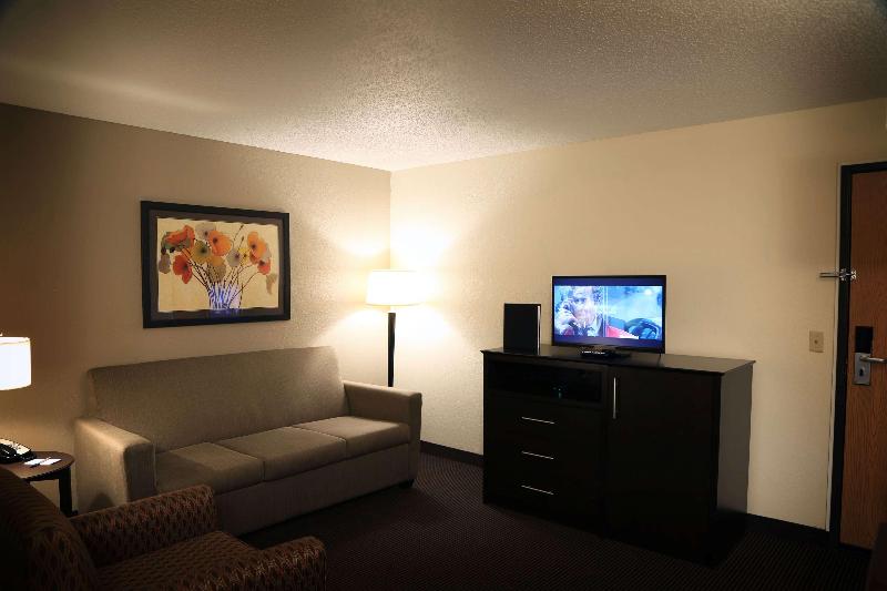 AmericInn by Wyndham Wadena - photo 23