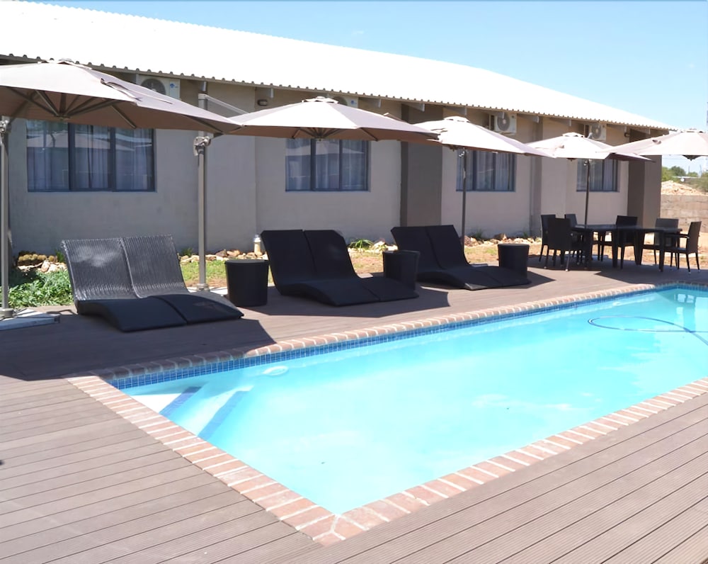 Phudzi Hotel - carbon neutral hotel in Letlhakane