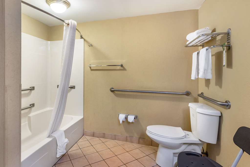 Best Western Bradford Inn - photo 24