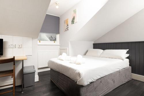 Charmstay Swiss Cottage — 4-Star Luxury Hotel in London, United Kingdom