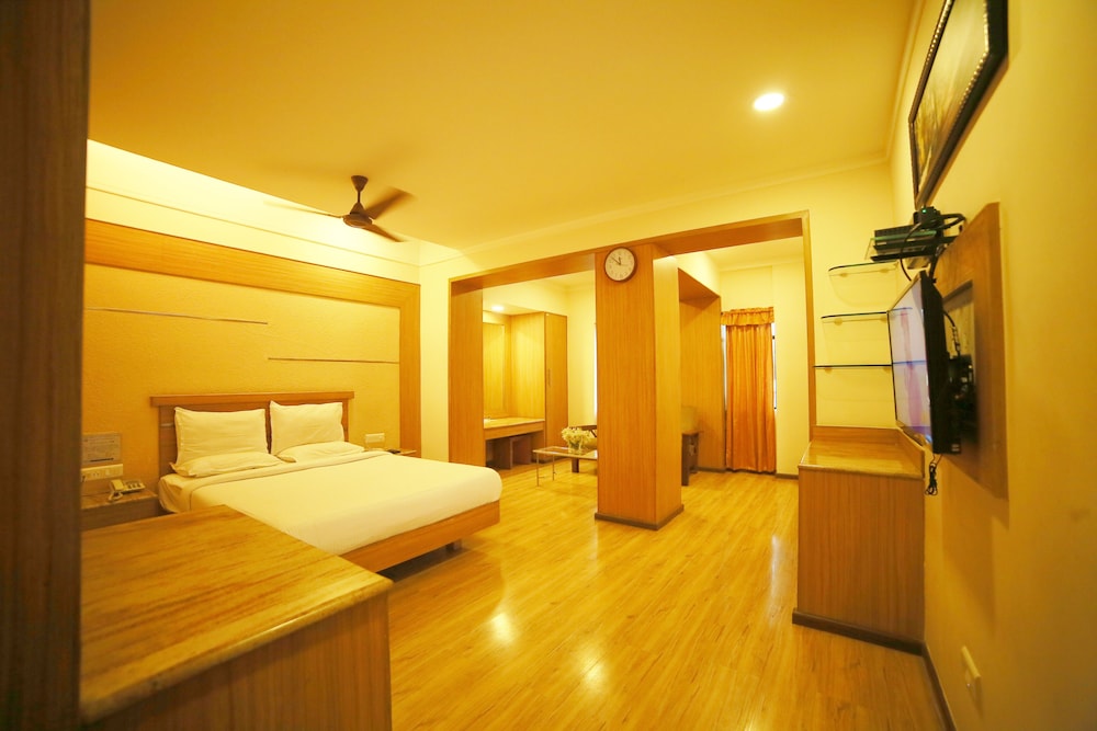 Hotel Sriram International
