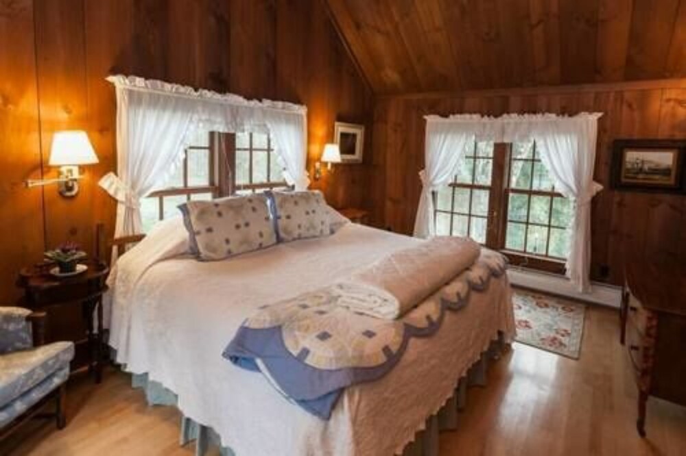 Arlington's West Mountain Inn - photo 4