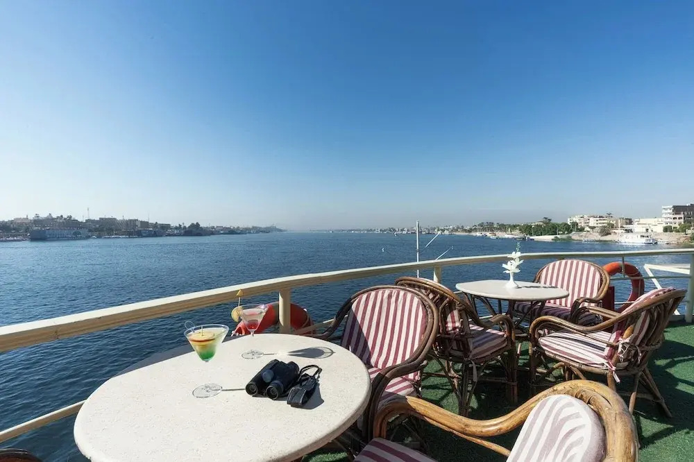 Nile Treasure Cruise 4 or 7 Nights From Luxor each Saturday and 3 or 7 Nights From Aswan each Wednesday