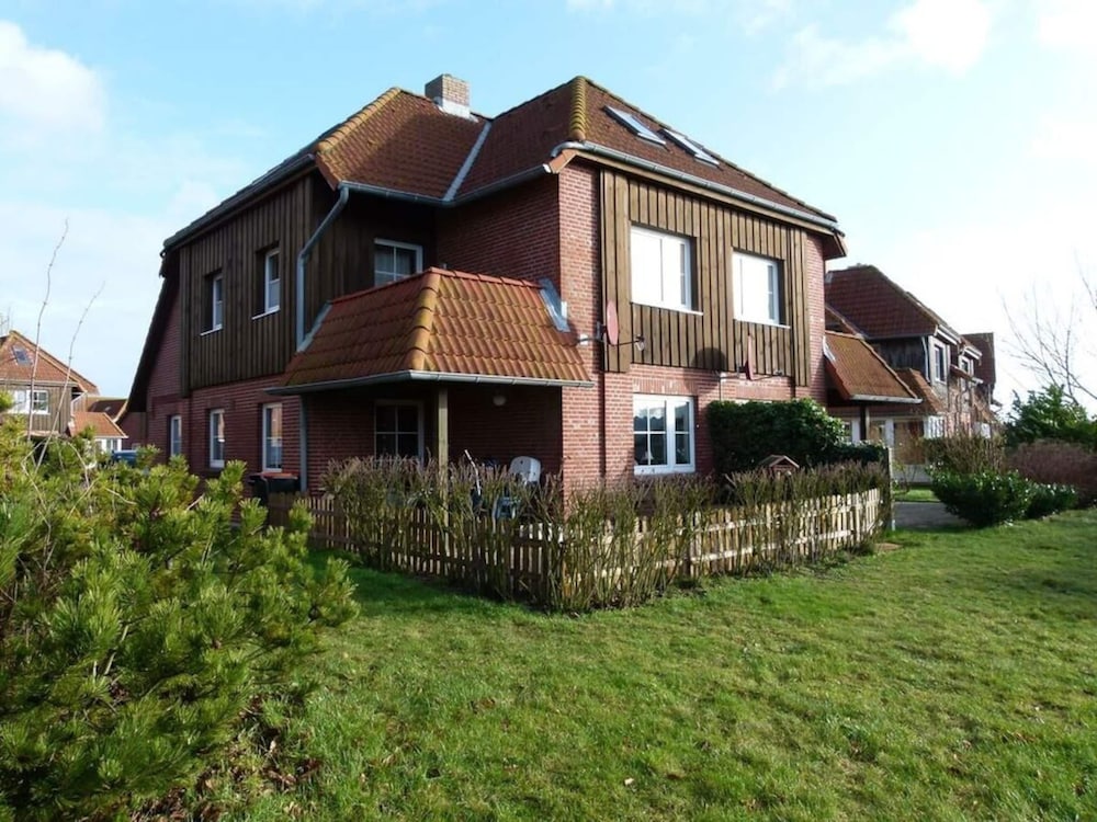 Island Nest Modern Retreat — 4-Star Luxury Hotel in Fehmarn, Germany