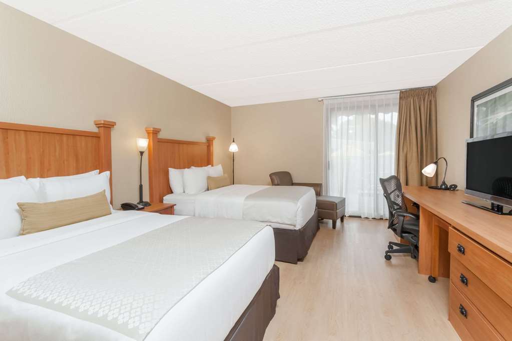 Wyndham Garden Hotel Austin - photo 9