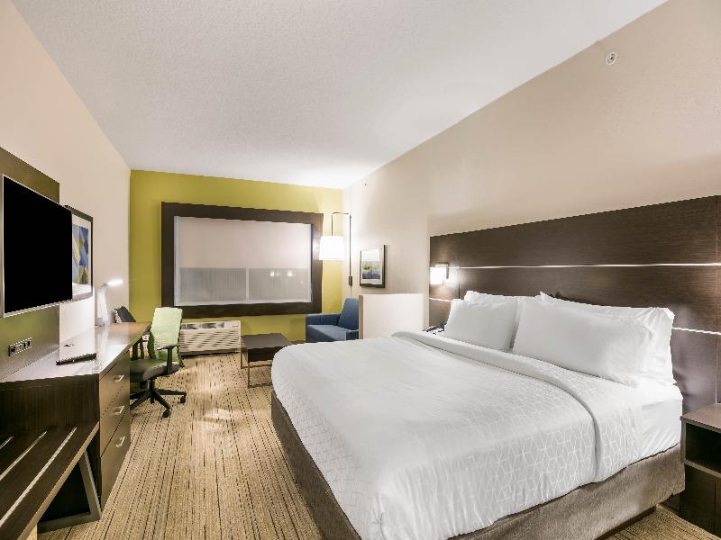 Holiday Inn Express Jacksonville Town Center - photo 48
