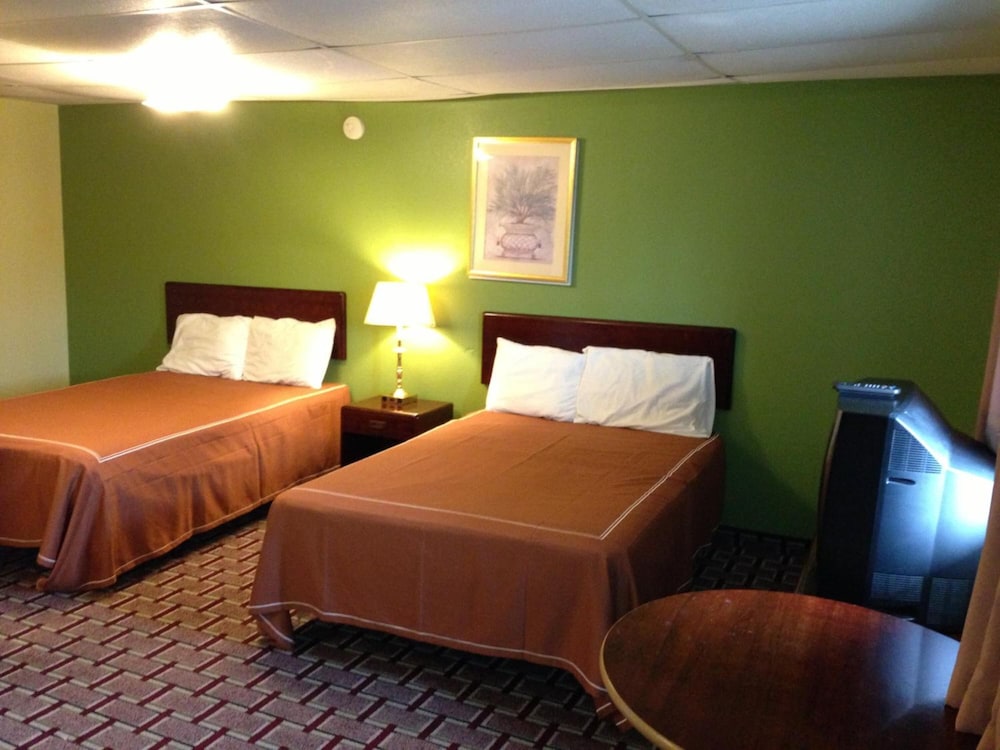 Red Carpet Inn Niagara Falls - photo 22