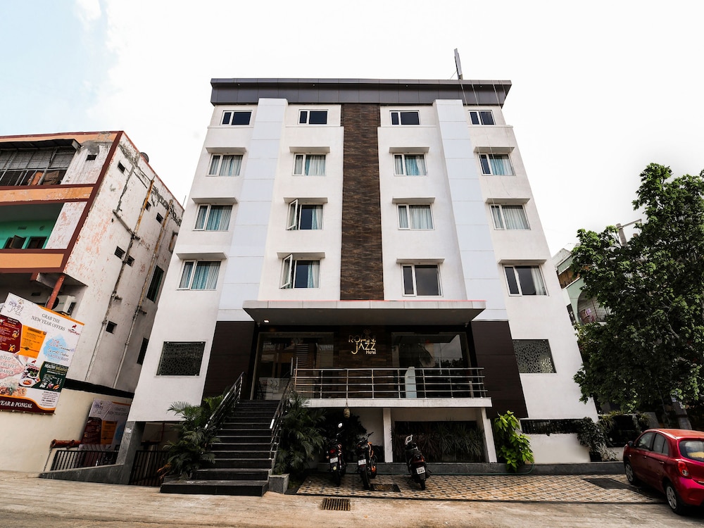 Capital O 29581 Rohini Jazz in Visakhapatnam, India