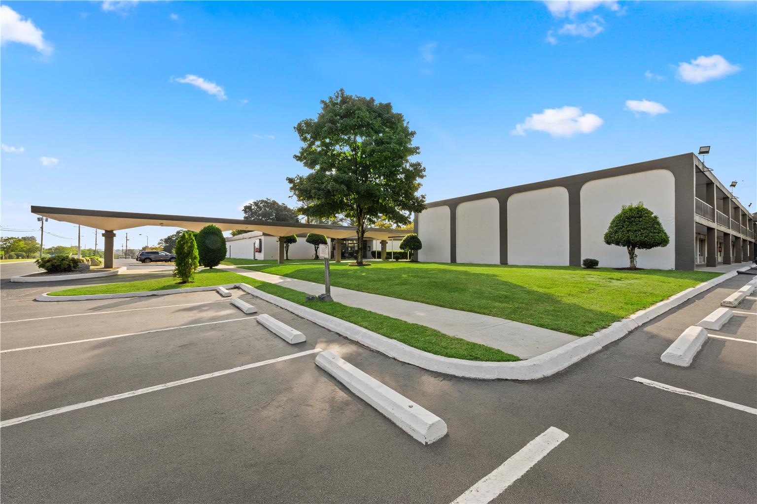 Americas Best Value Inn Wilson - carbon neutral hotel in Wilson